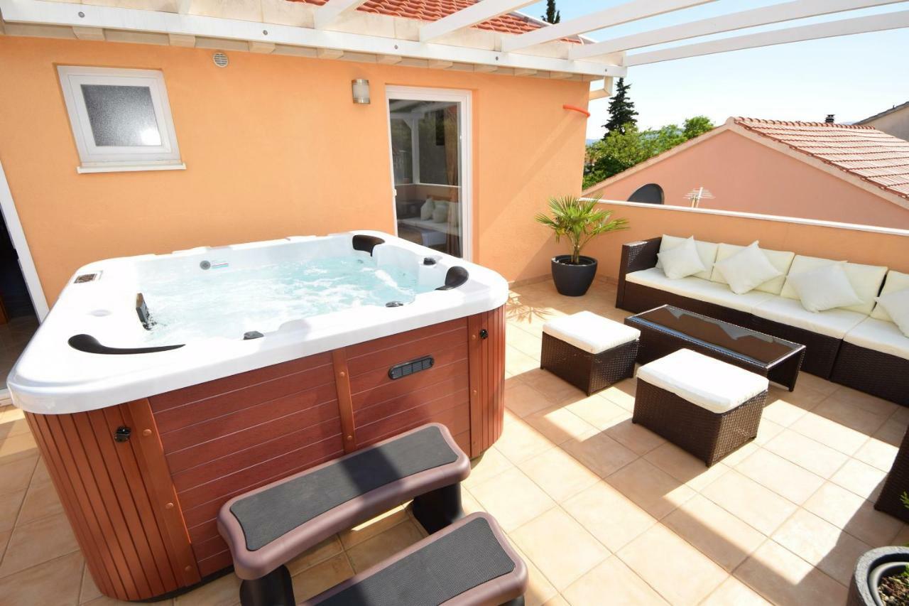 Luxury Penthouse With Jacuzzi In Orebic Exterior photo